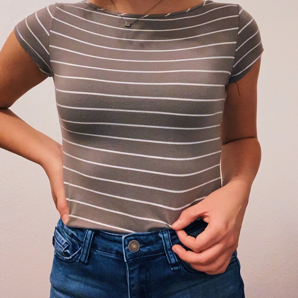 Women’s grey/white stripped shirt